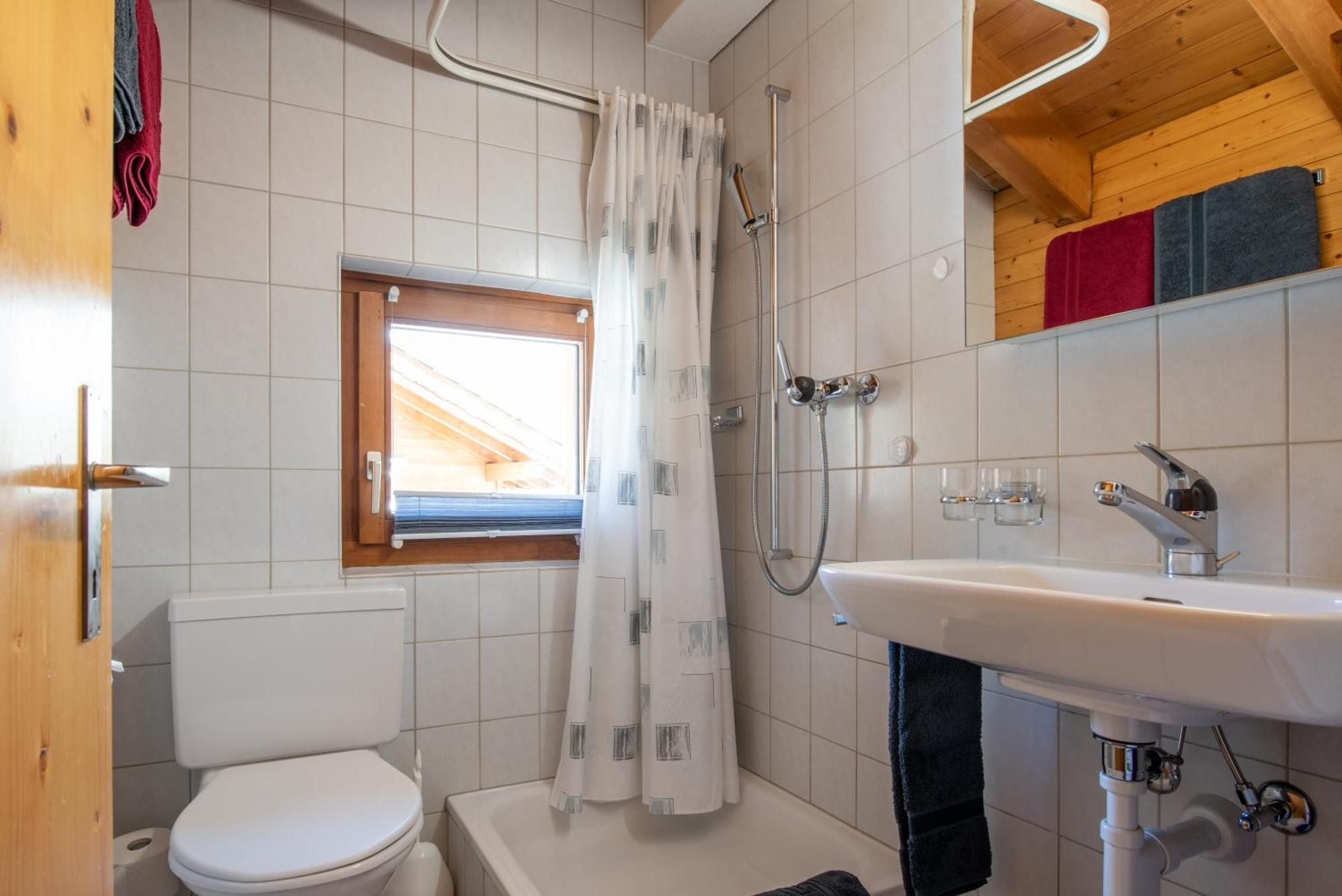Haus Avalanche Apartman Saas Fee Szoba fotó