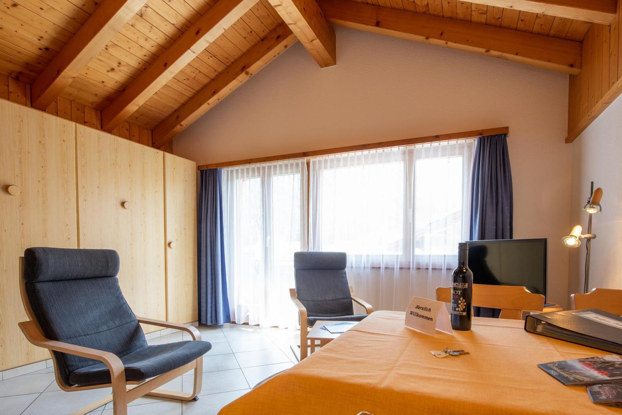 Haus Avalanche Apartman Saas Fee Szoba fotó