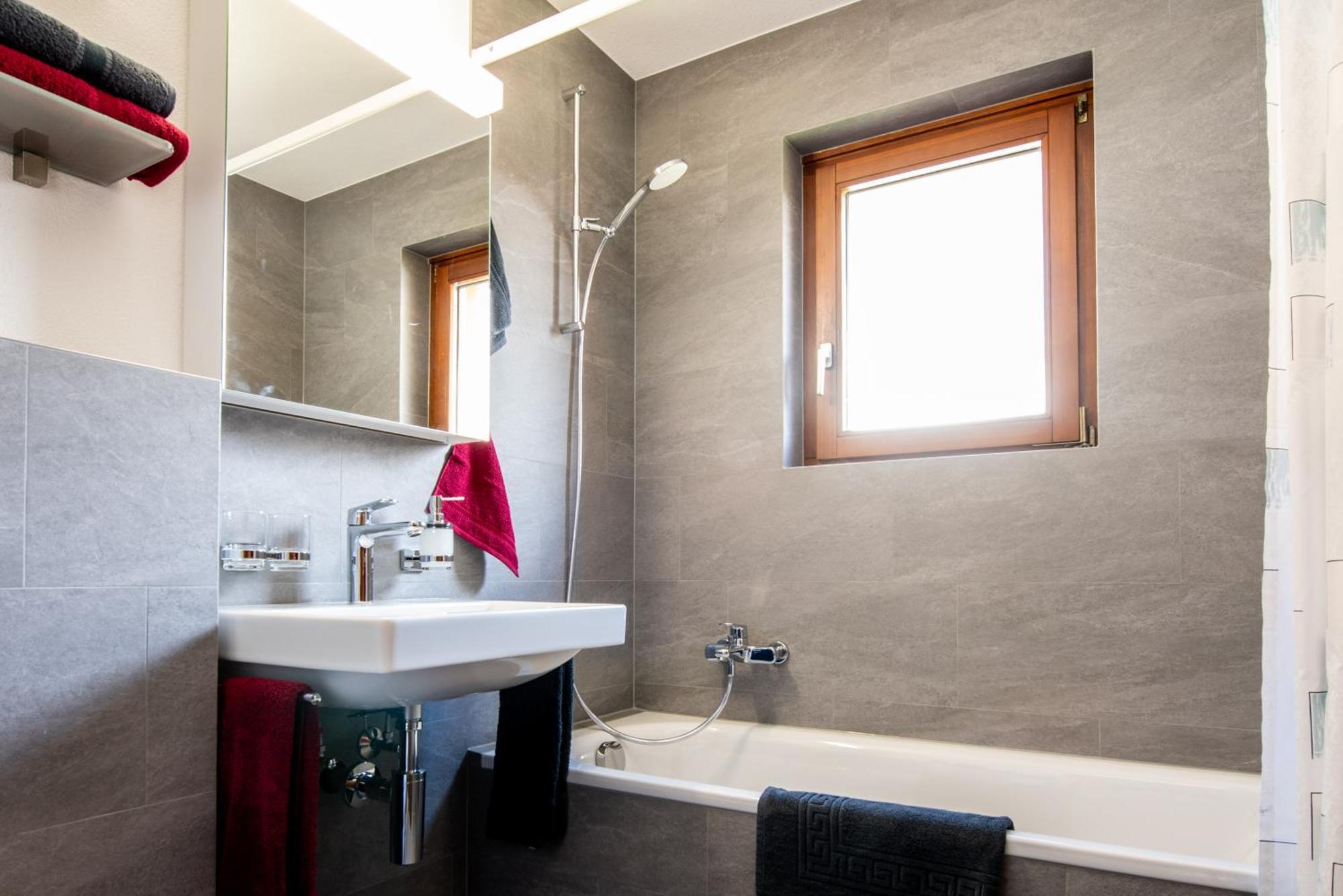 Haus Avalanche Apartman Saas Fee Szoba fotó