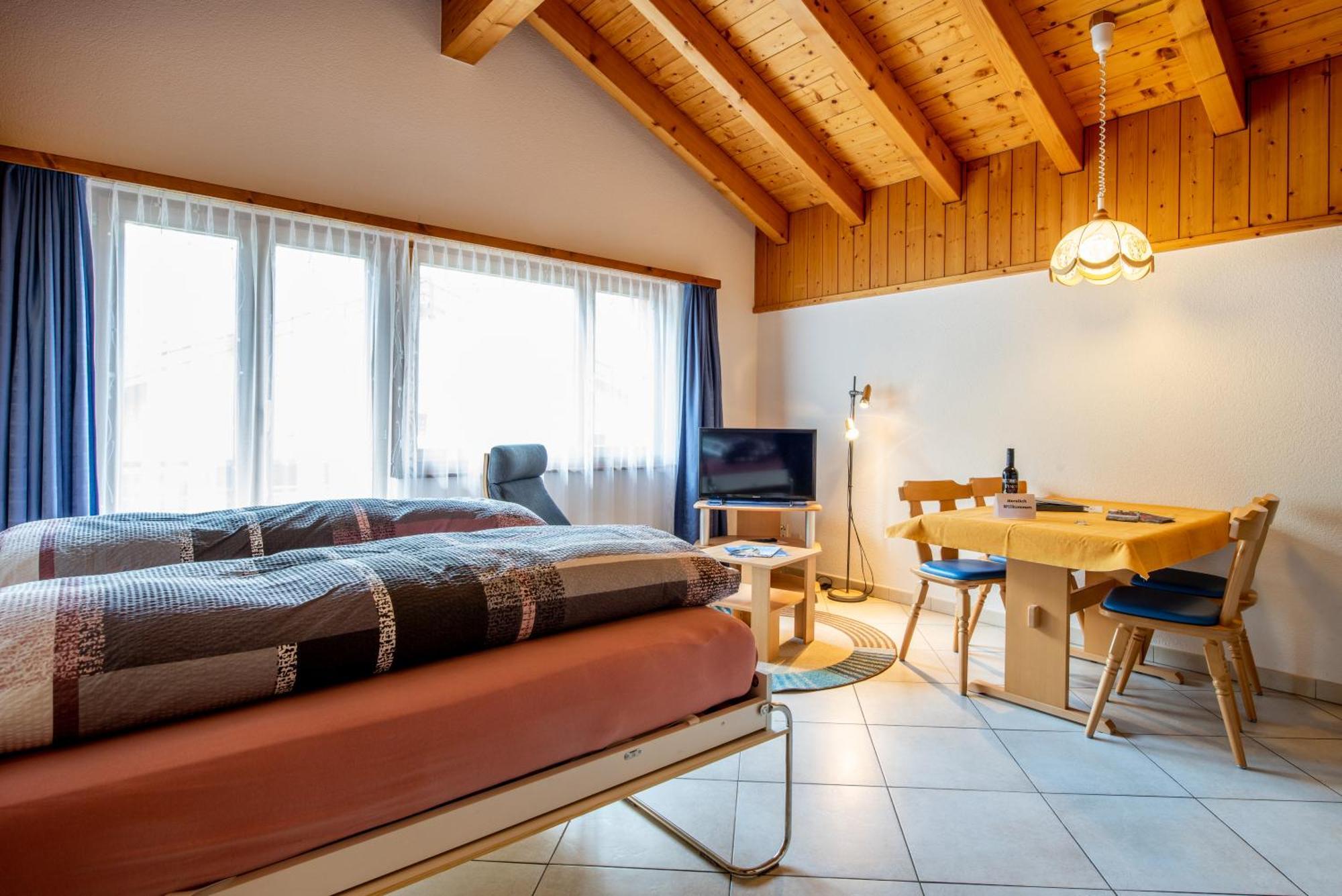 Haus Avalanche Apartman Saas Fee Szoba fotó