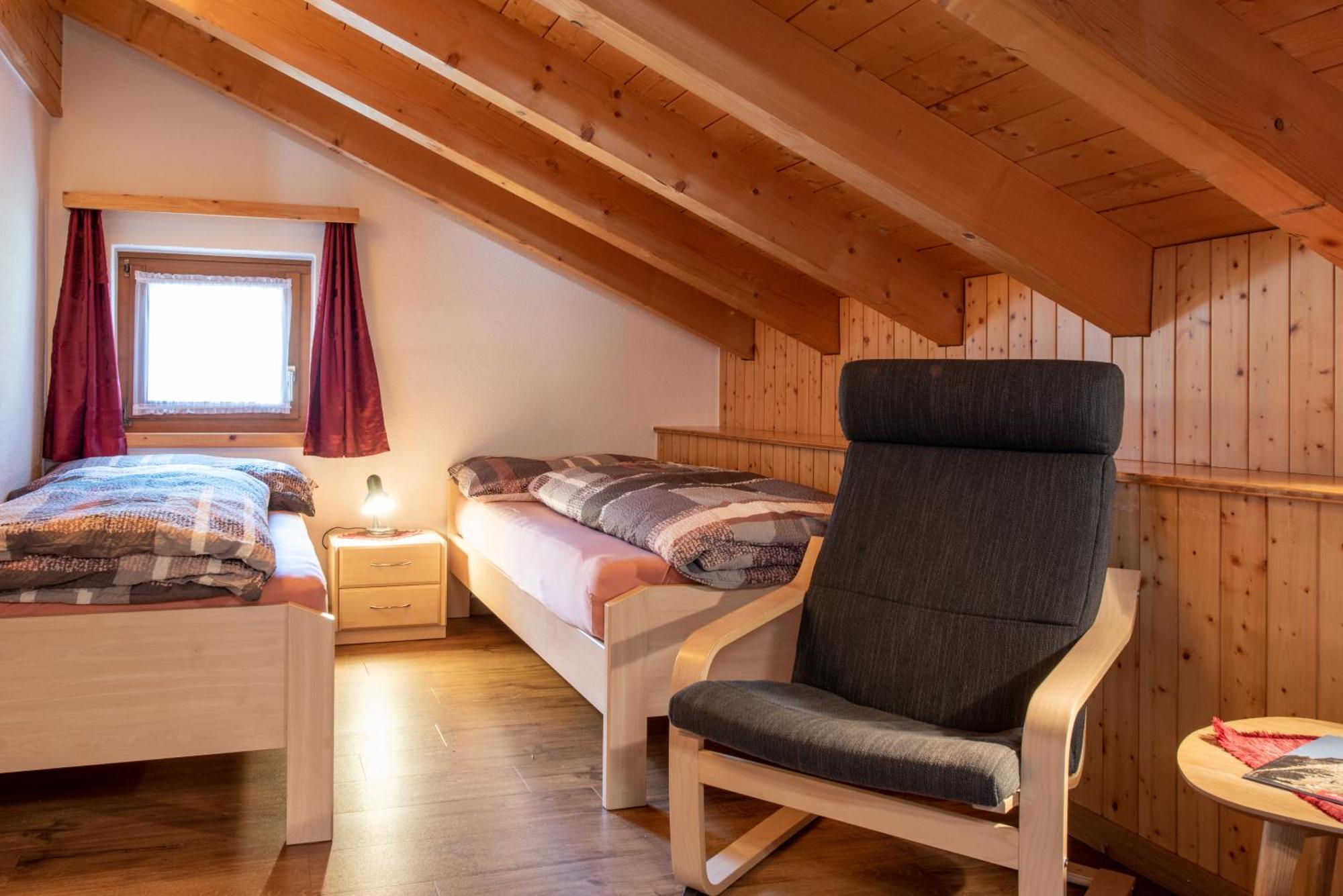 Haus Avalanche Apartman Saas Fee Szoba fotó
